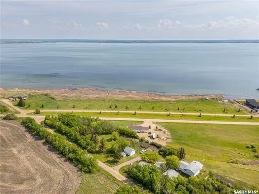 770 Lakeshore DRIVE, Meota, SK S0M 1X0