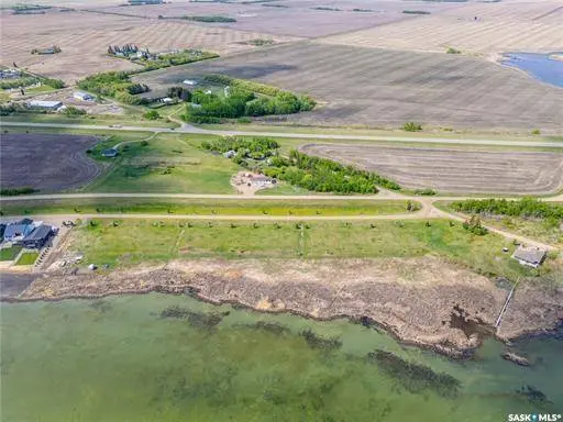 780 Lakeshore DRIVE, Meota, SK S0M 1X0