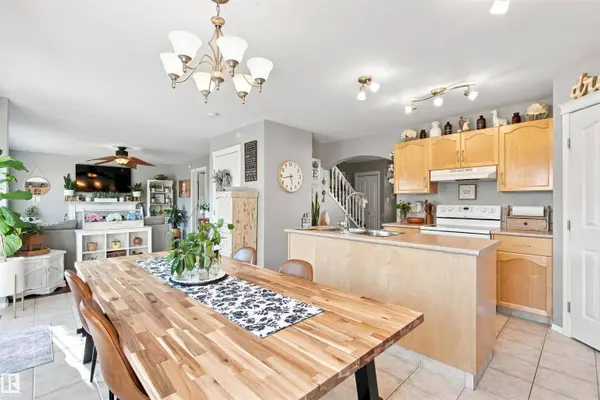2502 6 AV, Cold Lake, AB T9M 1M6