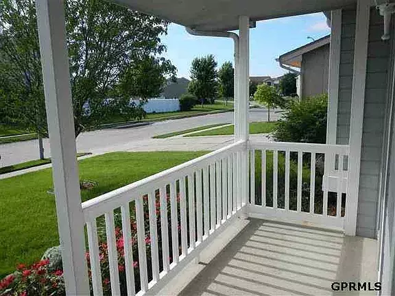 Omaha, NE 68116-1430,4023 N 147th St