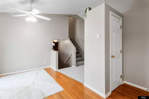 17638 Emiline Street, Omaha, NE 68136