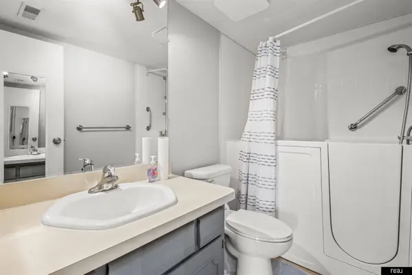 12727 West Dodge RD, Omaha, NE 68154