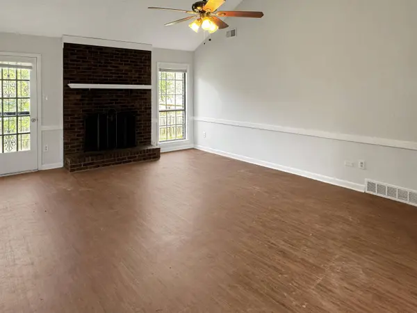 4788 HUNTERS GLEN CV, Unicorp/memphis, TN 38128