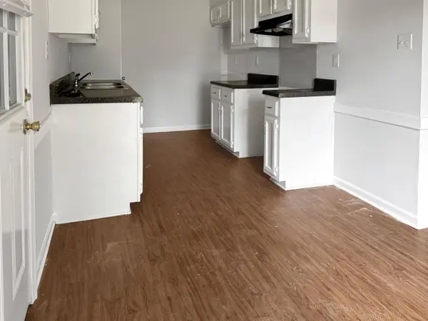 4788 HUNTERS GLEN CV, Unicorp/memphis, TN 38128