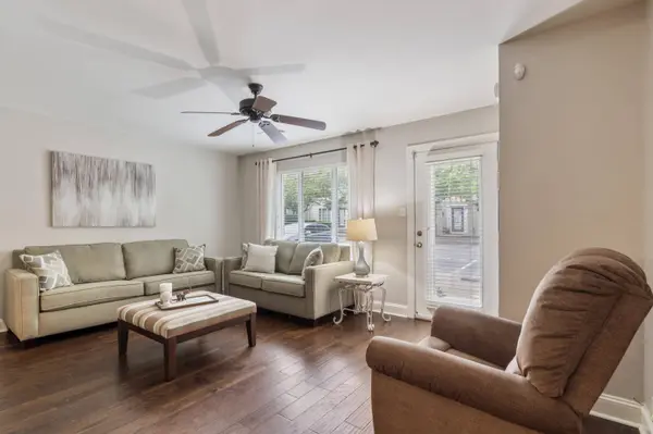 7457 S GERMANTOWN SQ, Germantown, TN 38138