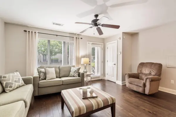 7457 S GERMANTOWN SQ, Germantown, TN 38138