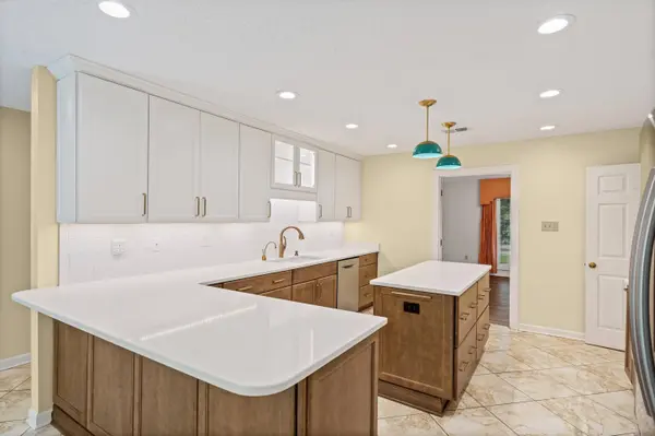 300 N COUNTRY WAY DR, Unincorporated, TN 38018