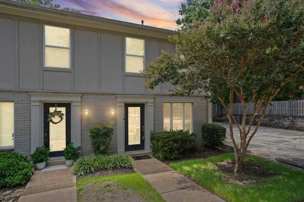 2240 GERMANTOWN SQ, Germantown, TN 38138