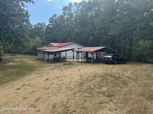 191 Bob White Lane, Pope, MS 38658
