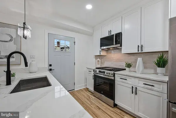 305 34TH PL NE, Washington, DC 20019