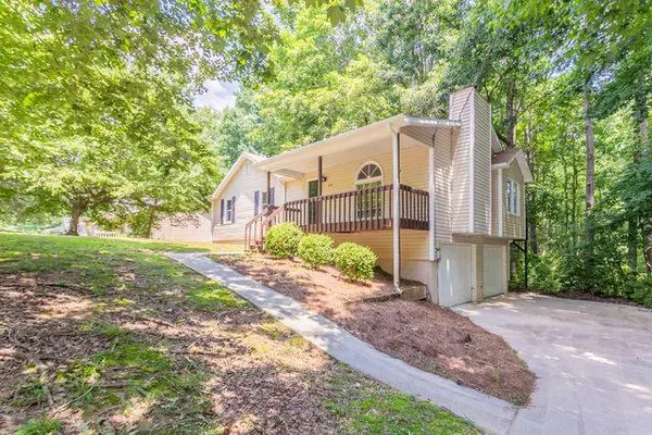 356 Water Way Trl, Powder Springs, GA 30127-6623