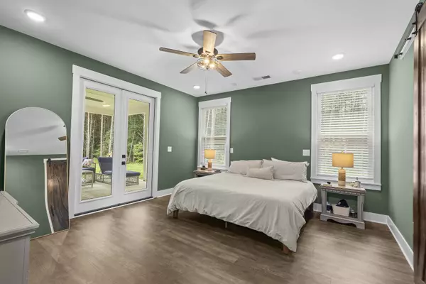 24 Plantation Rd NW, Adairsville, GA 30103-5112