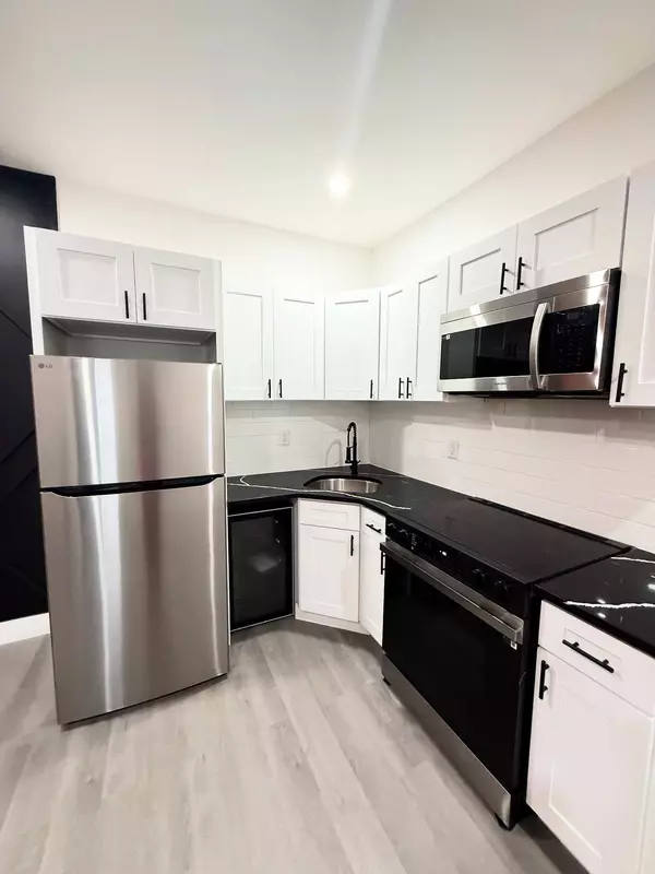 4539 N 18th St #B, Philadelphia, PA 19140-1014