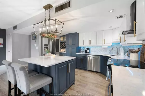 380 PELISSIER Street #708, Windsor, ON N9A 6V7