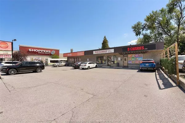 1705 WYANDOTTE Street West, Windsor, ON N9B 1J2