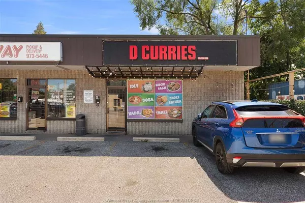 1705 WYANDOTTE Street West, Windsor, ON N9B 1J2