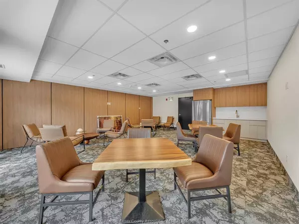 11646 TECUMSEH Road #1Bed, Windsor, ON N8N 1L7