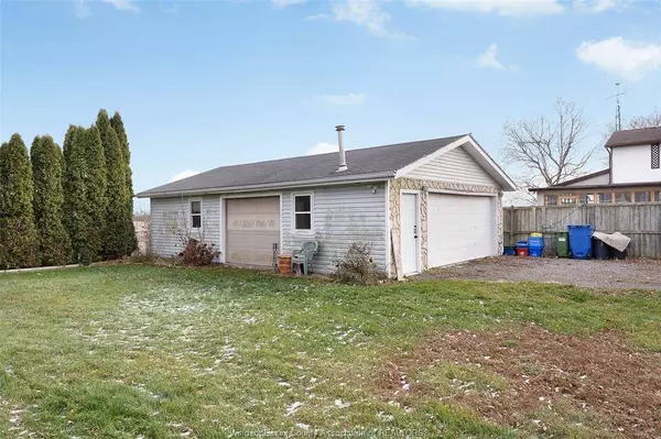 1302 COUNTY RD 31, St. Joachim, ON N0R 1S0