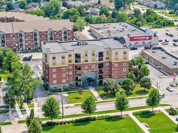 1855 NORMANDY Street #106, Lasalle, ON N9H 2R4