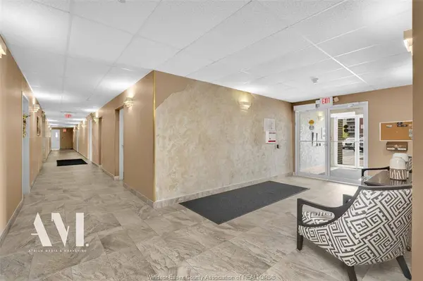 1855 NORMANDY Street #106, Lasalle, ON N9H 2R4