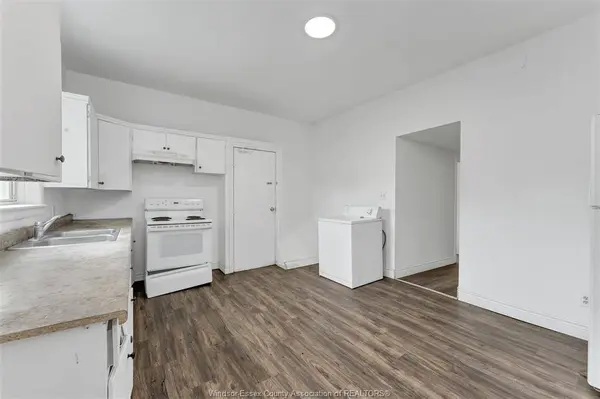 418 CARON Avenue, Windsor, ON N9A 5B4