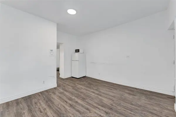 418 CARON Avenue, Windsor, ON N9A 5B4