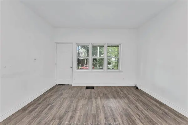 418 CARON Avenue, Windsor, ON N9A 5B4