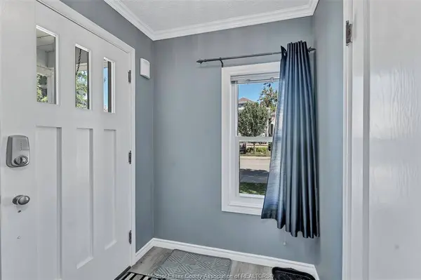 253 PIERRE Avenue, Windsor, ON N9A 2J6