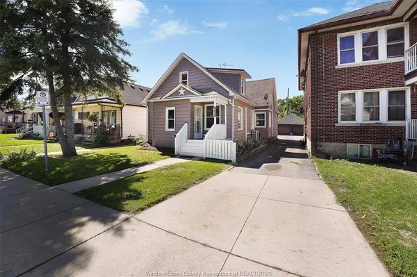 253 PIERRE Avenue, Windsor, ON N9A 2J6