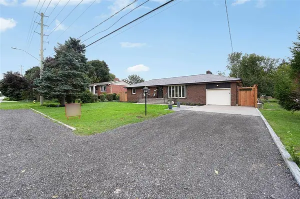 825 MORTON Drive, Lasalle, ON N9J 3V3