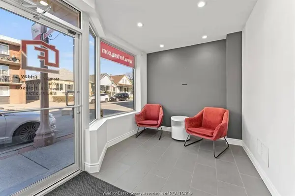 1145 ERIE Street East, Windsor, ON N9A 3Z4