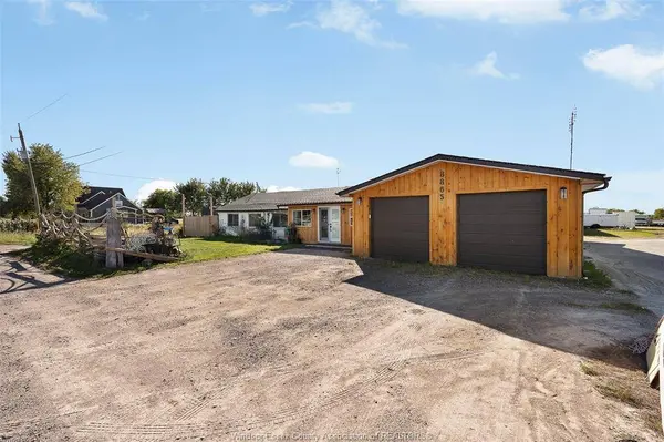 8865 HOWARD Avenue, Lasalle, ON N0R 1L0