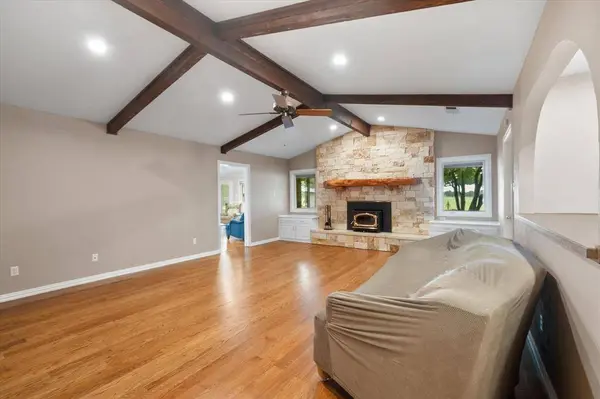 1328 Bear Creek Road, Cedar Hill, TX 75104