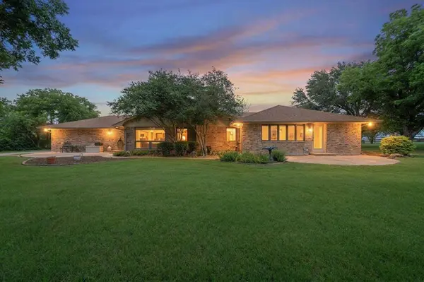 1328 Bear Creek Road, Cedar Hill, TX 75104
