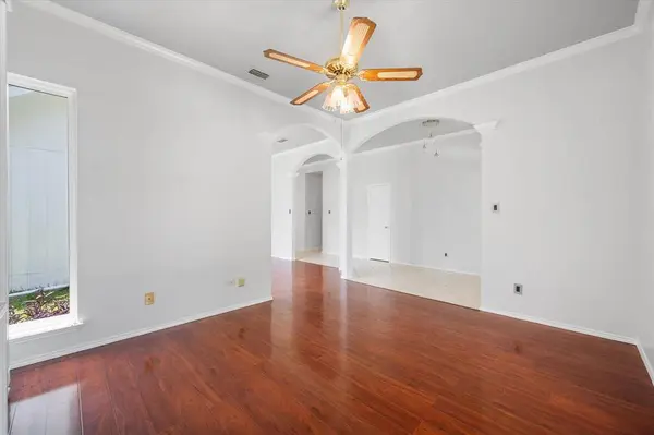 1132 Devonshire Drive, Desoto, TX 75115