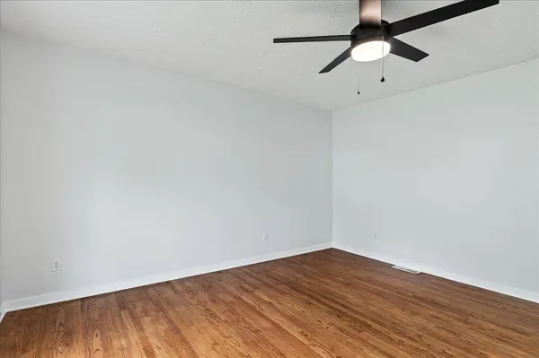 329 S WINCHESTER AVE, Waynesboro, VA 22980