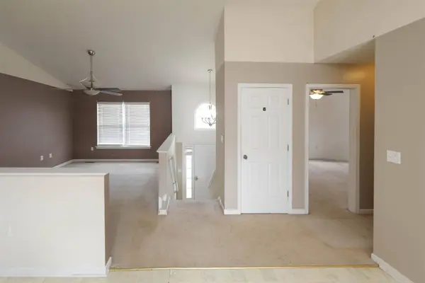 2408 MONROE ST, Waynesboro, VA 22980