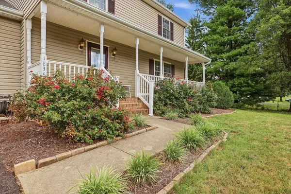 1836 HARVARD RD, Waynesboro, VA 22980