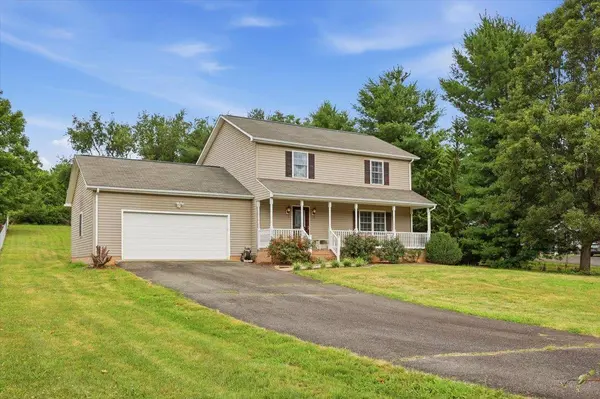1836 HARVARD RD, Waynesboro, VA 22980