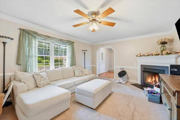 1836 HARVARD RD, Waynesboro, VA 22980