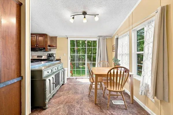 2160 MT TORREY RD, Lyndhurst, VA 22952