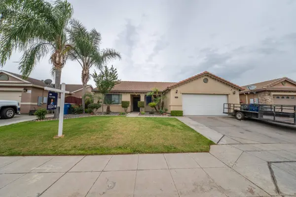 3329 N Gregory AVE, Fresno, CA 93722