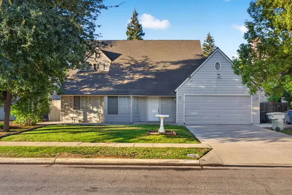 4129 W Regency AVE, Fresno, CA 93722