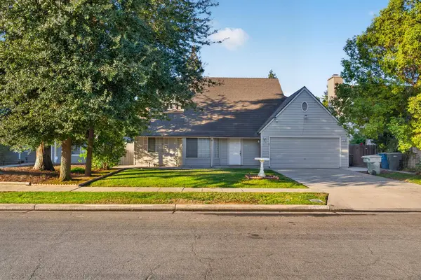 4129 W Regency AVE, Fresno, CA 93722