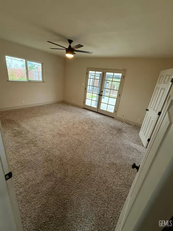 3321 Jade, Bakersfield, CA 93306