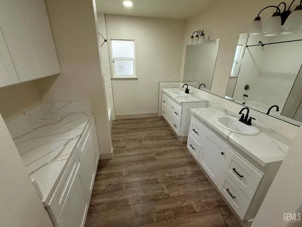 3321 Jade, Bakersfield, CA 93306