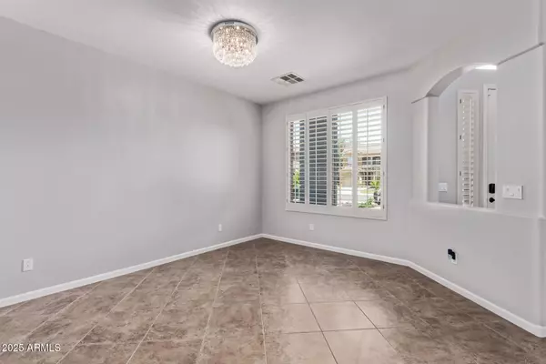 5412 W RED BIRD Road, Phoenix, AZ 85083