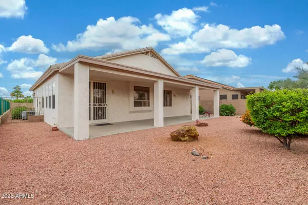 18562 N ALAMO Drive, Surprise, AZ 85374