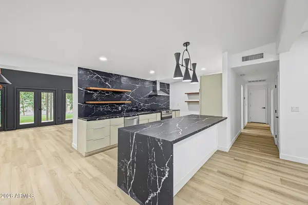 1417 W GLENN Drive, Phoenix, AZ 85021