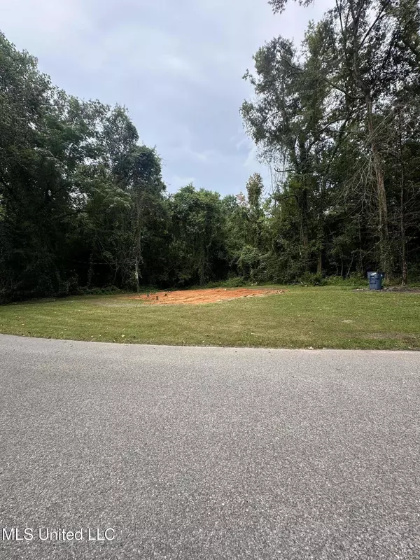 25112 Turps Drive, Lucedale, MS 39452